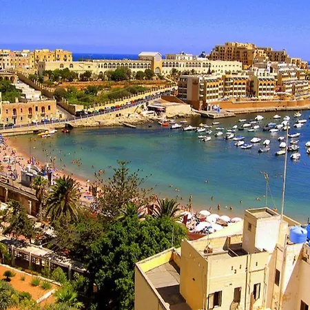 Comfy 2 Bedroom Flat In The Heart Of Apartment Valletta