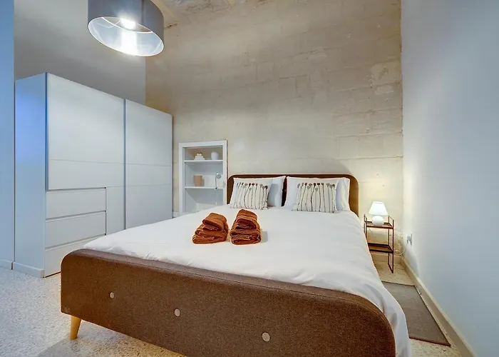 Comfy 2br Flat In The Heart Of By Buena Vista Валетта