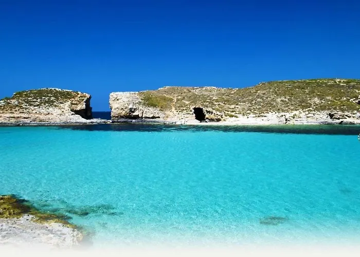 Апартаменты Comfy 2br Flat In The Heart Of By Buena Vista *